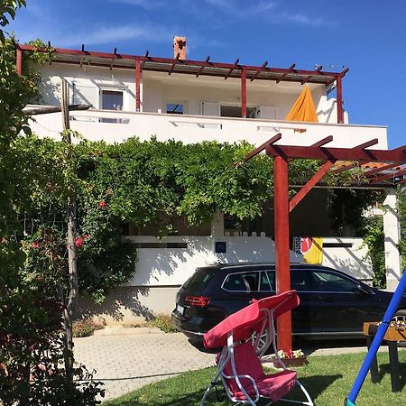Apartments Bruno Jurandvor Екстериор снимка