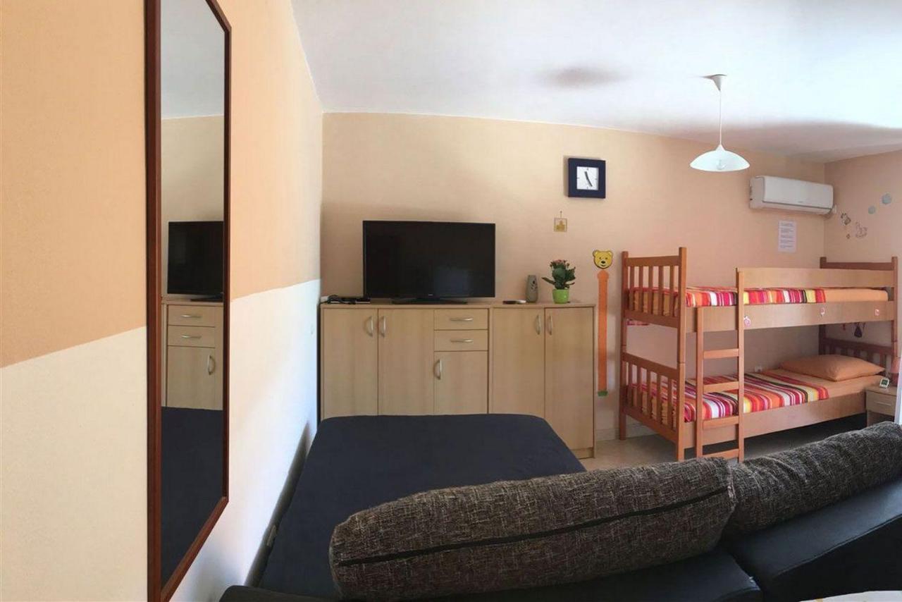 Apartments Bruno Jurandvor Екстериор снимка