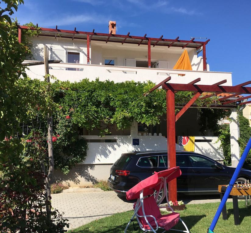 Apartments Bruno Jurandvor Екстериор снимка